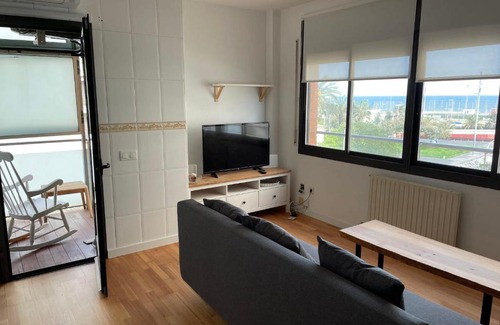 Diagonal Mar i el Front Maritim del Poblenou Apartment | Apartment with sea views next to the beach of Mar Bella