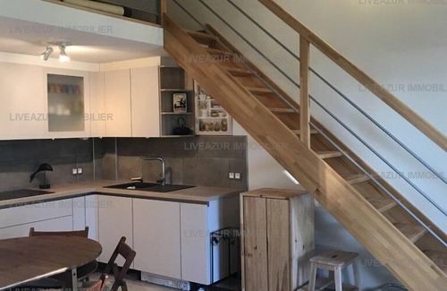 Sanary-sur-Mer Apartment | Apartment with terrace duplex near beach for 4. wifi.