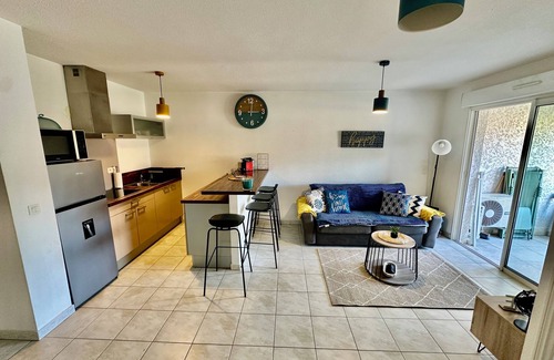 Saint-Florent Apartment | Apartment with Terrace, Garden and Parking