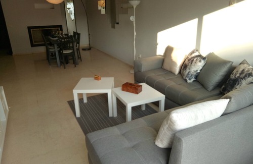 Bourgogne Apartment | Apartment with Terrace