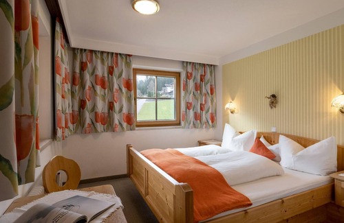 Auffach Apartment | Apartment "Wood Anemone" - Haus Rosenheim