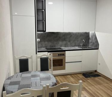 Komoran Apartment | Apartment