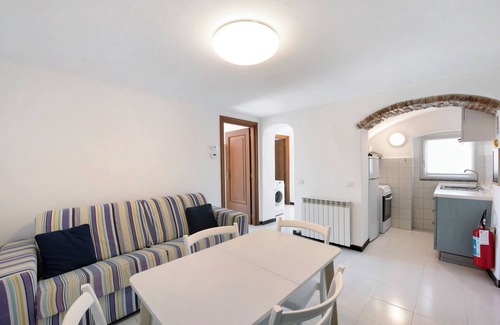 Celle Ligure Apartment | Apartment 'Zafferano Suites - Rosmarino' with Sea View, Private Terrace and Wi-Fi