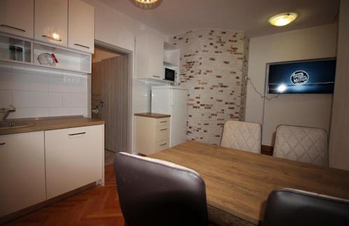 Povile Apartment | Apartment ZO-NA
