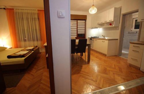 Povile Apartment | Apartment ZO-NA