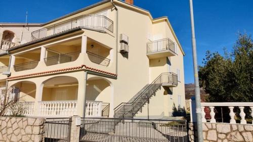 Novi Vinodolski Apartment | Apartmenthaus Novi*