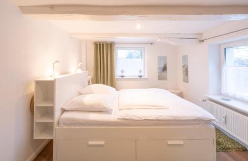 Toenning Apartment | Apartmenthaus Tönning Kleine Kajüte