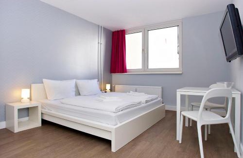 Friedrichshain-Kreuzberg Apartment | Apartmenthouse Berlin - Am Görlitzer Park