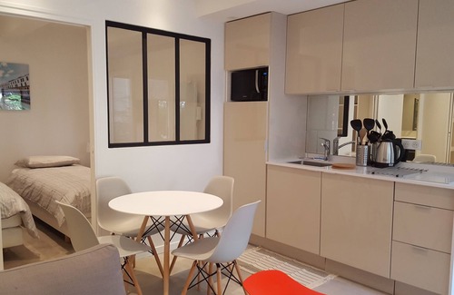 Marais Apartment | Apartments 2 bedrooms in garden floor in the heart THE MARAIS