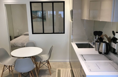 Marais Apartment | Apartments 2 bedrooms in garden floor in the heart THE MARAIS