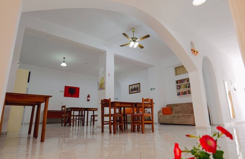 Kodrra Hotel | Apartments and Rooms Armanda