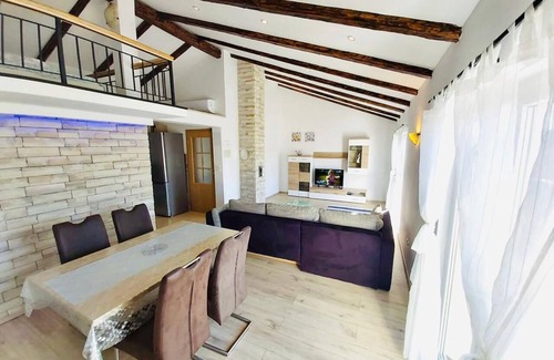 Rab Town House | Apartments and Rooms Viskic