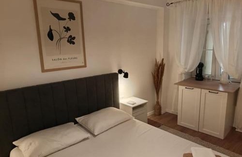 Komiza House | Apartments and rooms with parking space Komiza, Vis - 24523