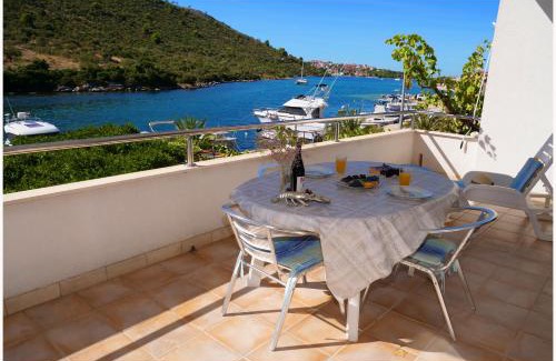 Podglavica Apartment | Apartments Andi