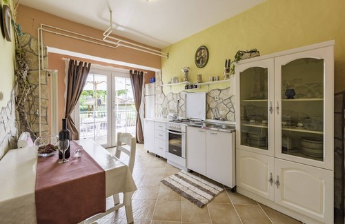 Tinjan Apartment | Apartments Andrej, small apartment for 2 people to relax with a swimming pool