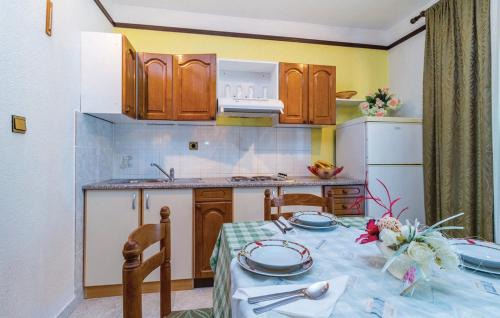 Sibinj Krmpotski Apartment | Apartments Anita