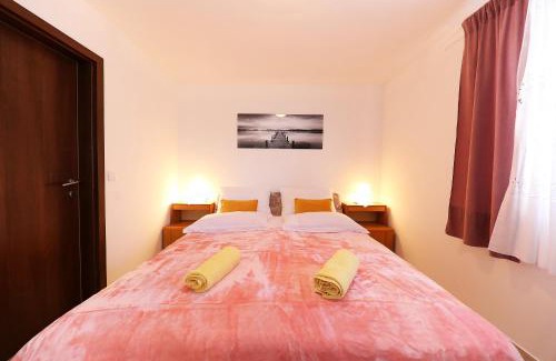 Rtina Apartment | Apartments Anka