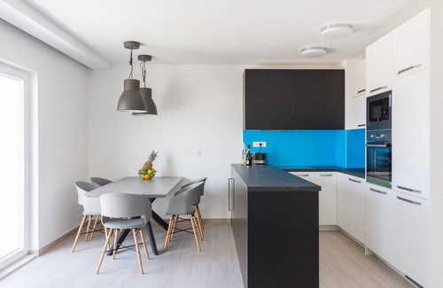 Brasina Apartment | Apartments Bella Vista - Mlini - Premium Two Bedroom Apartment with Two Balconies and Sea View with shared swimming pool