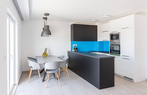 Brasina Apartment | Apartments Bella Vista - Mlini - Premium Two Bedroom Apartment with Two Balconies and Sea View with shared swimming pool