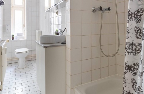 Friedrichshain Condo | Apartments Berlin Niederbarnimstraße