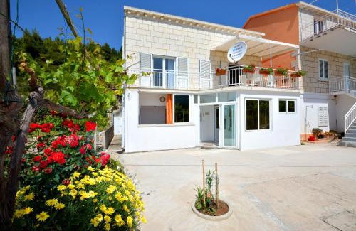 Zuljana Apartment | Apartments Bjanka
