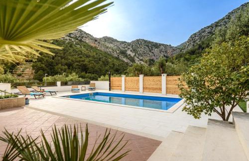 Klek Apartment | Apartments Bjelis