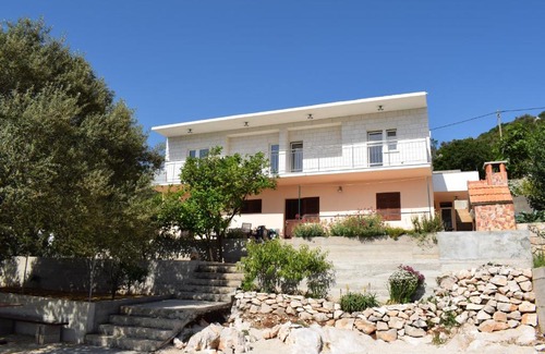 Putnikovic Apartment | Apartments by the sea Kabli, Peljesac - 10225