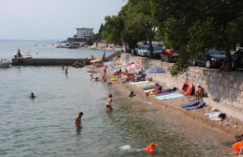 Selce Apartment | Apartments by the sea Selce, Crikvenica - 15323