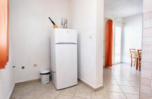 Janjina Apartment | Apartments by the sea Sreser, Peljesac - 10138