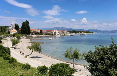Janjina Apartment | Apartments by the sea Sreser, Peljesac - 10138