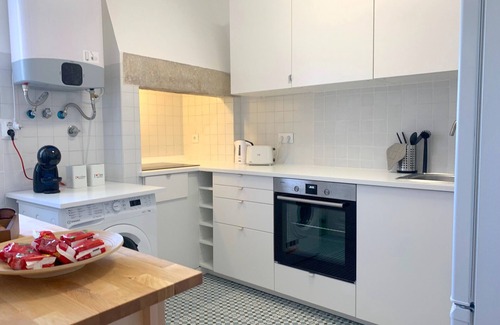 Santa Maria Maior Apartment | Apartments Center Castelo