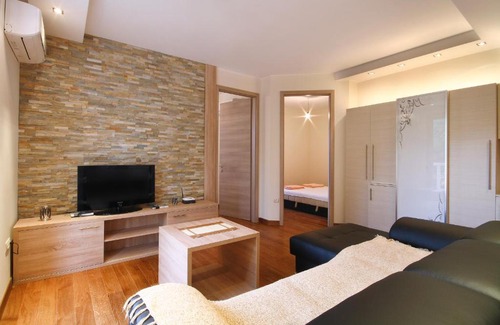 Petrovac Apartment | Apartments Dangubic