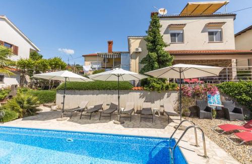 Sarsoni Apartment | Apartments Dorijan with Pool