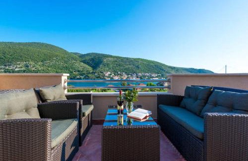 Mokosica Apartment | Apartments Du Lux