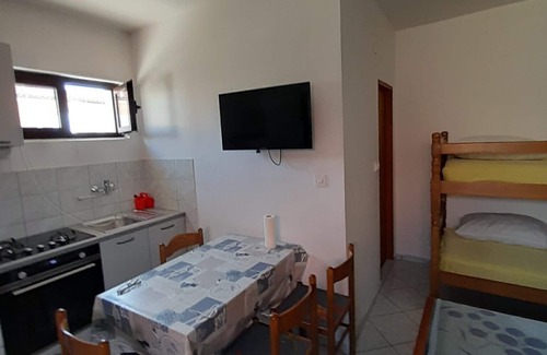 Dinjiska Apartment | Apartments Dubravica - Studio Apartment