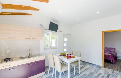 Cilipi Apartment | Apartments Dubrovnik Airport - One Bedroom Apartment with Balcony No. 1