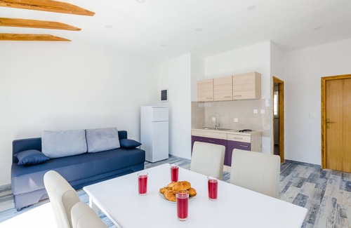Cilipi Apartment | Apartments Dubrovnik Airport - One Bedroom Apartment with Balcony No. 1