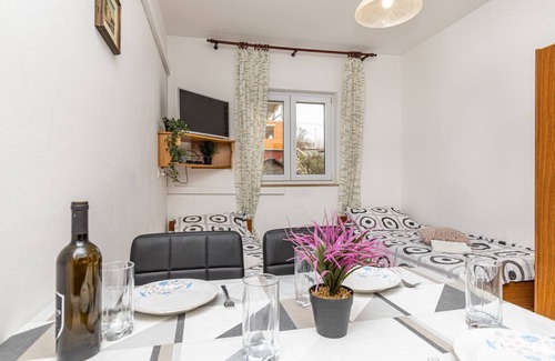 Jadrtovac Apartment | Apartments Edi / A4 One bedroom