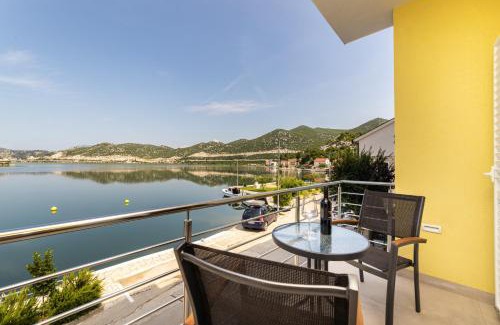 Ploce Apartment | Apartments Ema