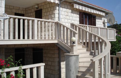 Povlja Apartment | Apartments Glavinović - Near Beach and Center, Free Parking