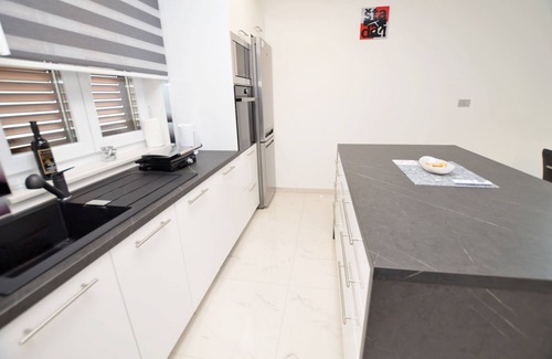 Jusici Apartment | Apartments Golden hour (67651-A2) - Jurdani