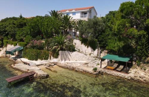 Vlasici Apartment | Apartments Horvat on Island Pag
