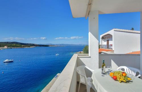 Pokrivenik Apartment | Apartments Igor - 5m from beach