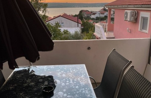 Gornji Karin Apartment | Apartments Jenny (11205-A2) - Karin Gornji