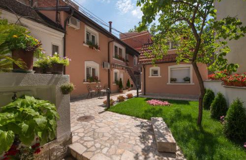Slavija Apartment | Apartments Jevtic
