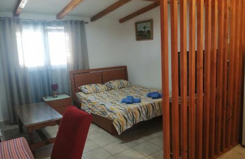 Zgrade Apartment | APARTMENTS JULIA