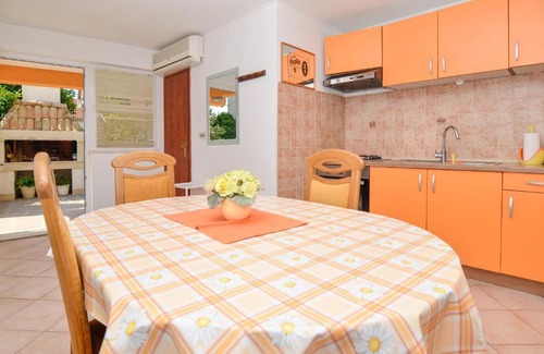 Orebic Apartment | Apartments Karla