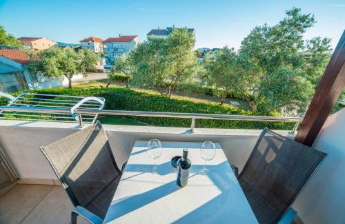 Sukosan Apartment | Apartments Keran