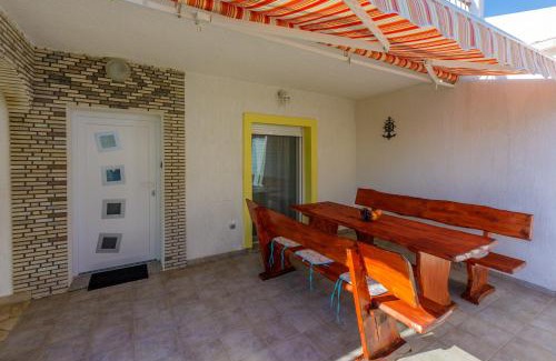 Jadranovo Apartment | Apartments Kralj Zvonimir