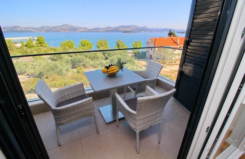 Drace Apartment | Apartments Kula - One Bedroom Apartment with Balcony and Sea View C3